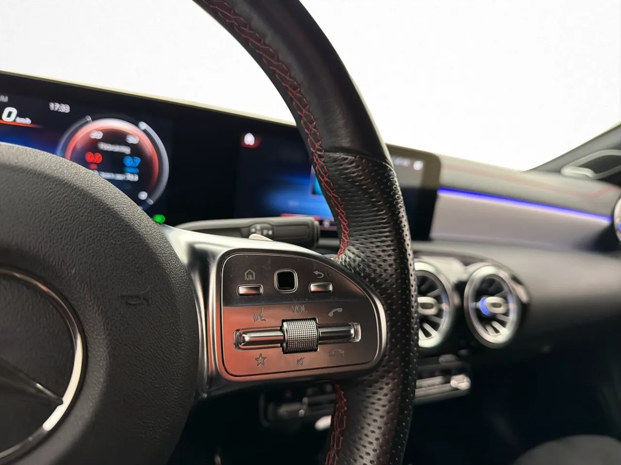 Mercedes CLA250 bild 38