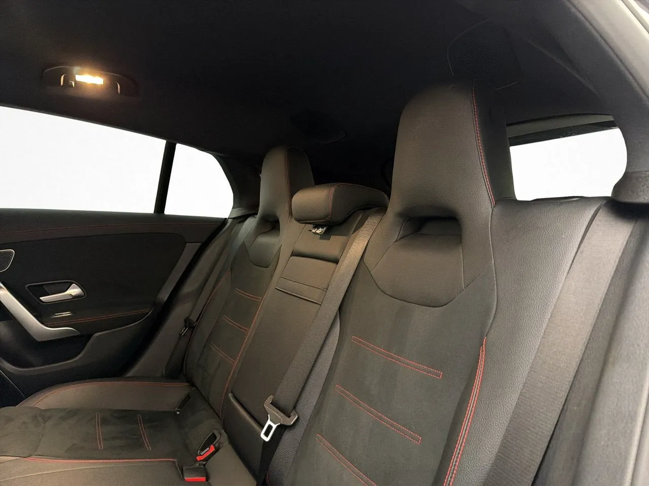 Mercedes CLA250 bild 27