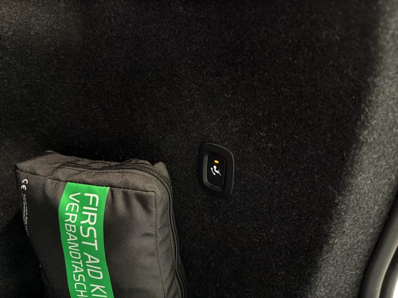 Volvo C40 Recharge bild 34