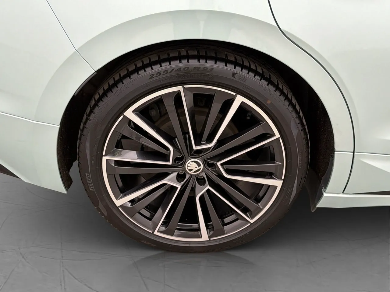 Skoda Enyaq bild 36