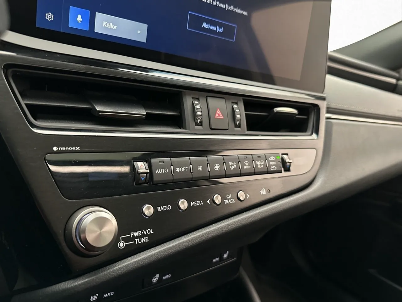Lexus ES bild 28
