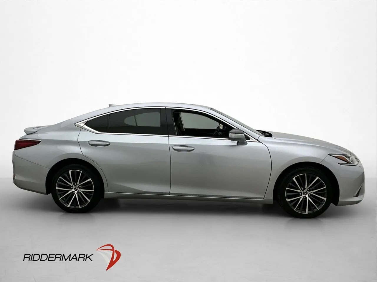 Lexus ES bild 9