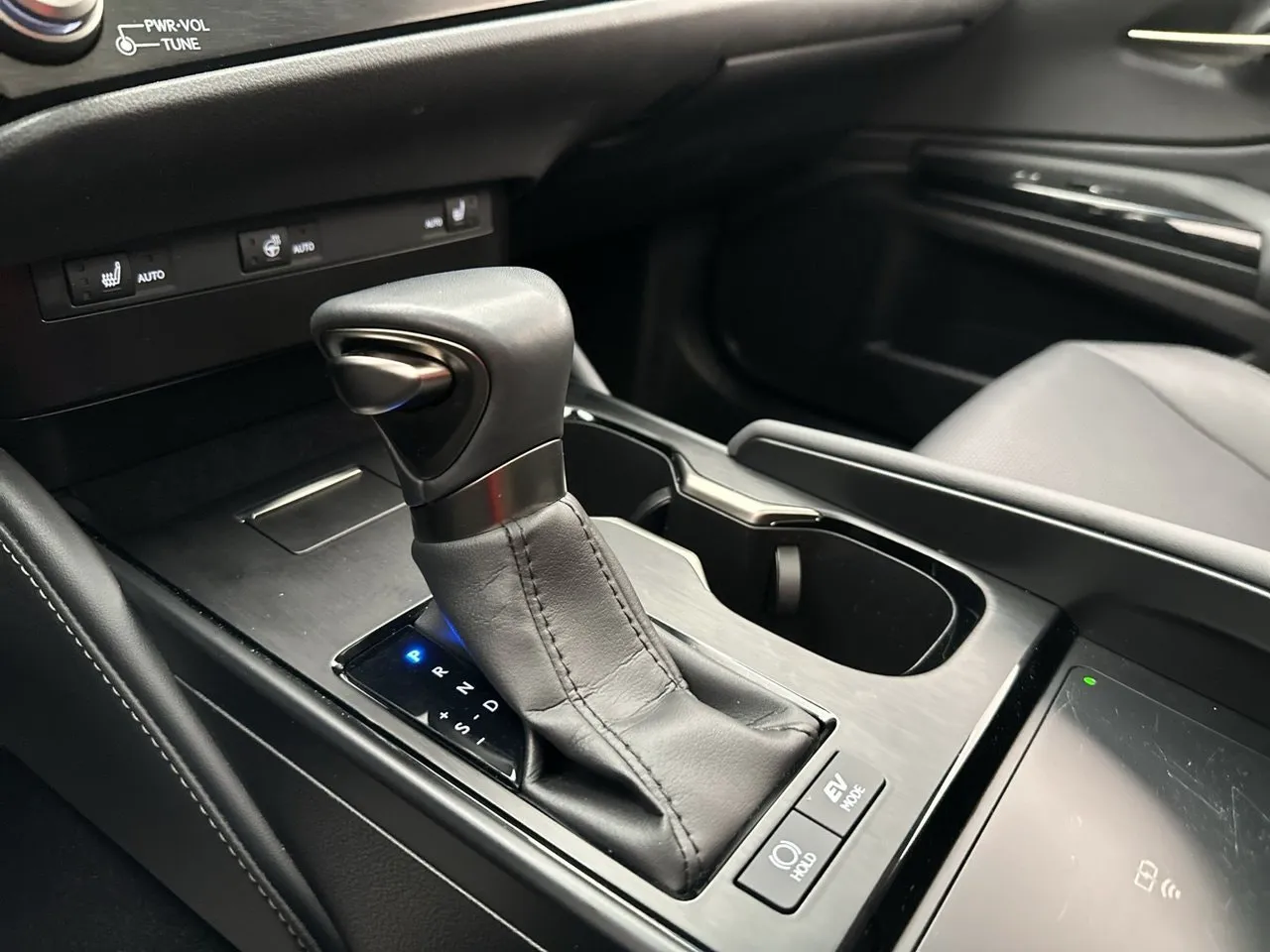 Lexus ES bild 29