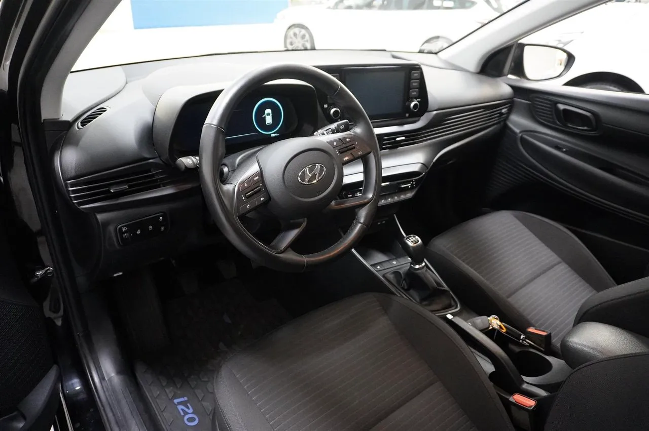 Hyundai i20 bild 2
