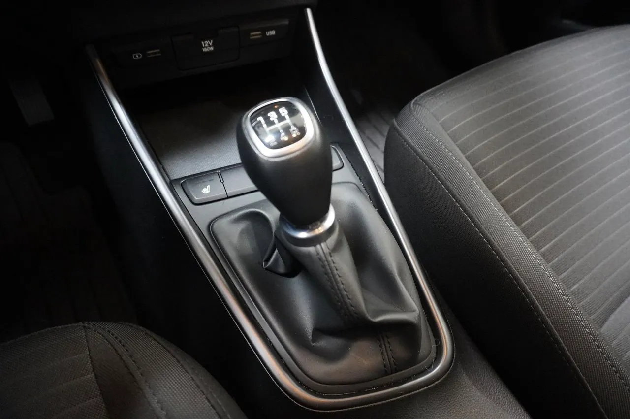 Hyundai i20 bild 5