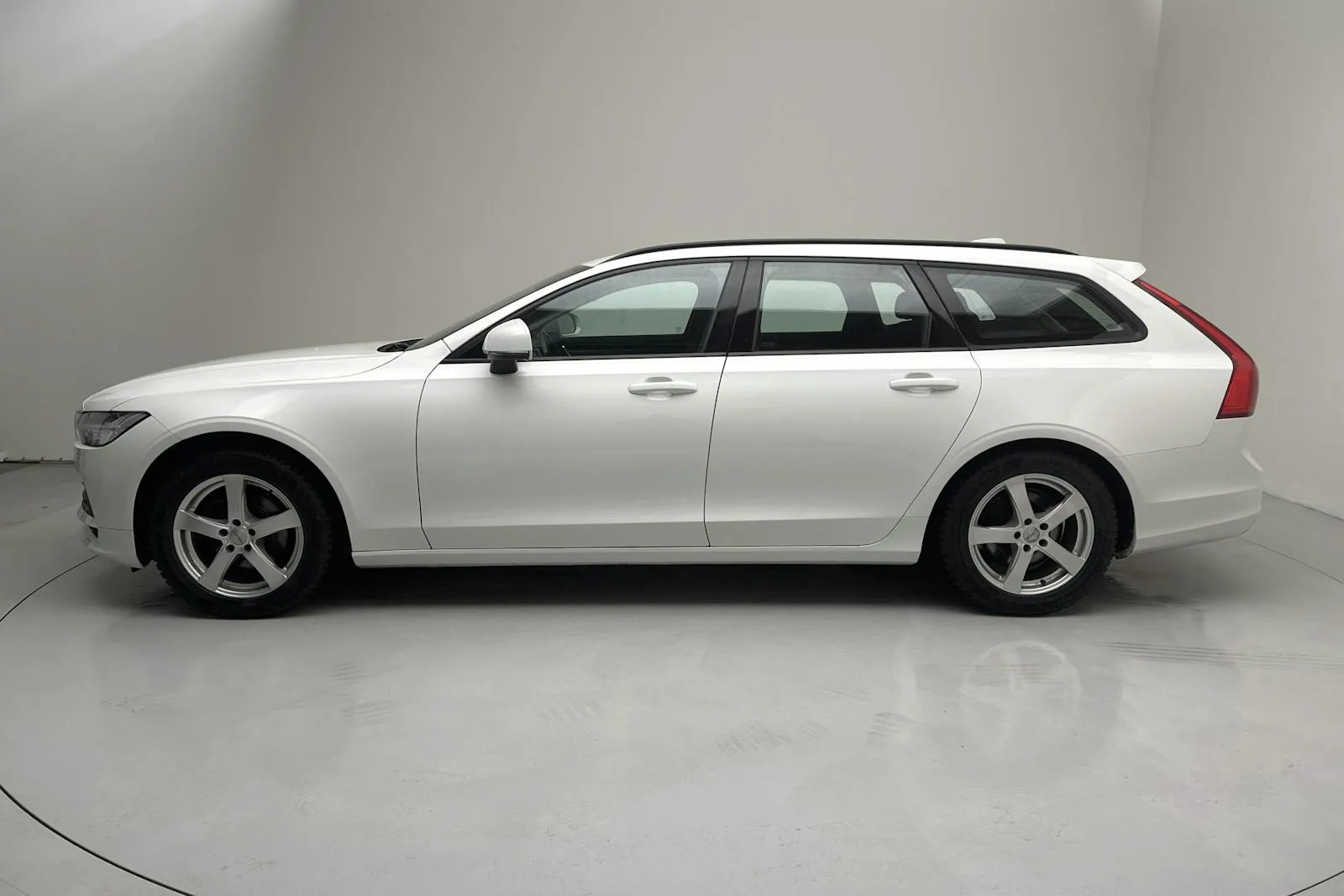 Volvo V90 bild 2