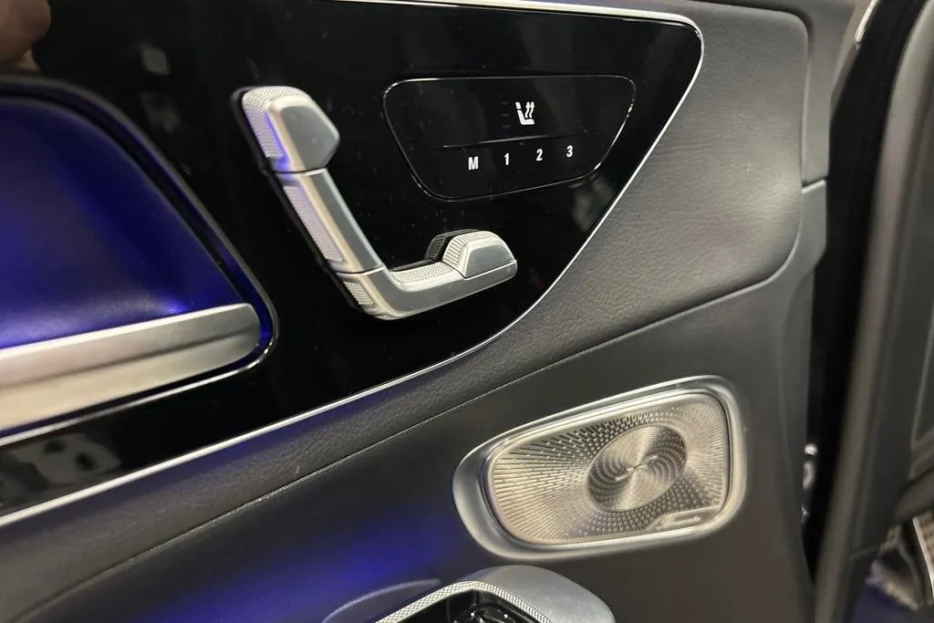 Mercedes GLC220 bild 19