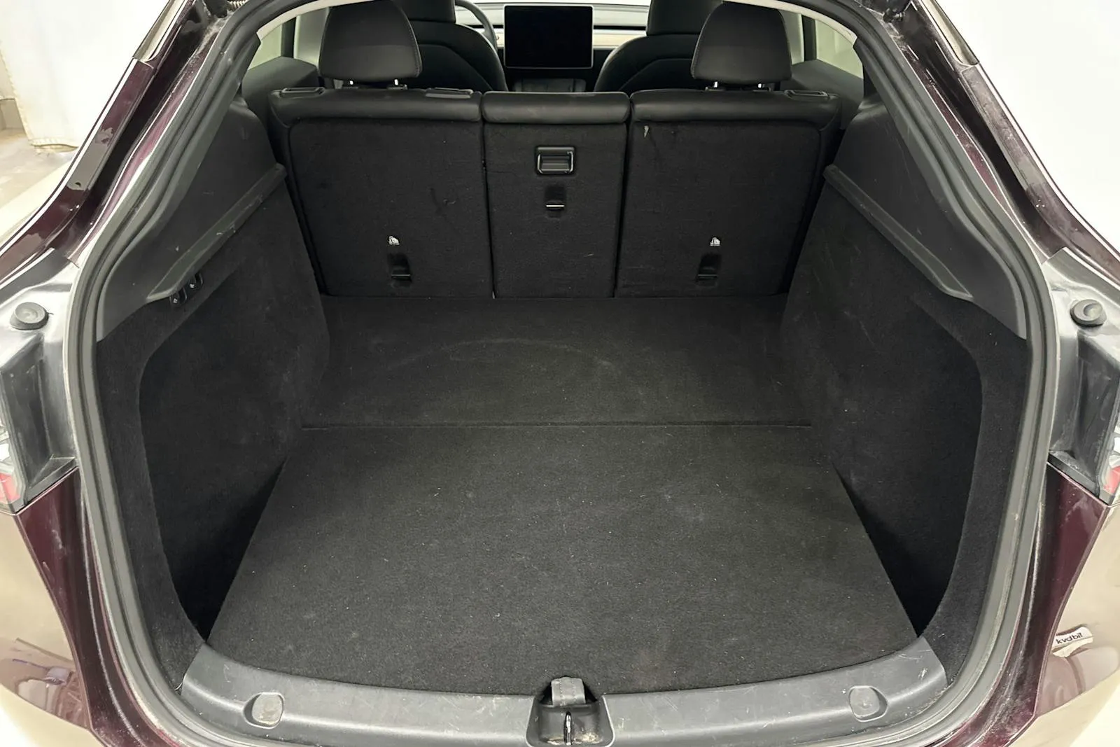 Tesla Model Y bild 9
