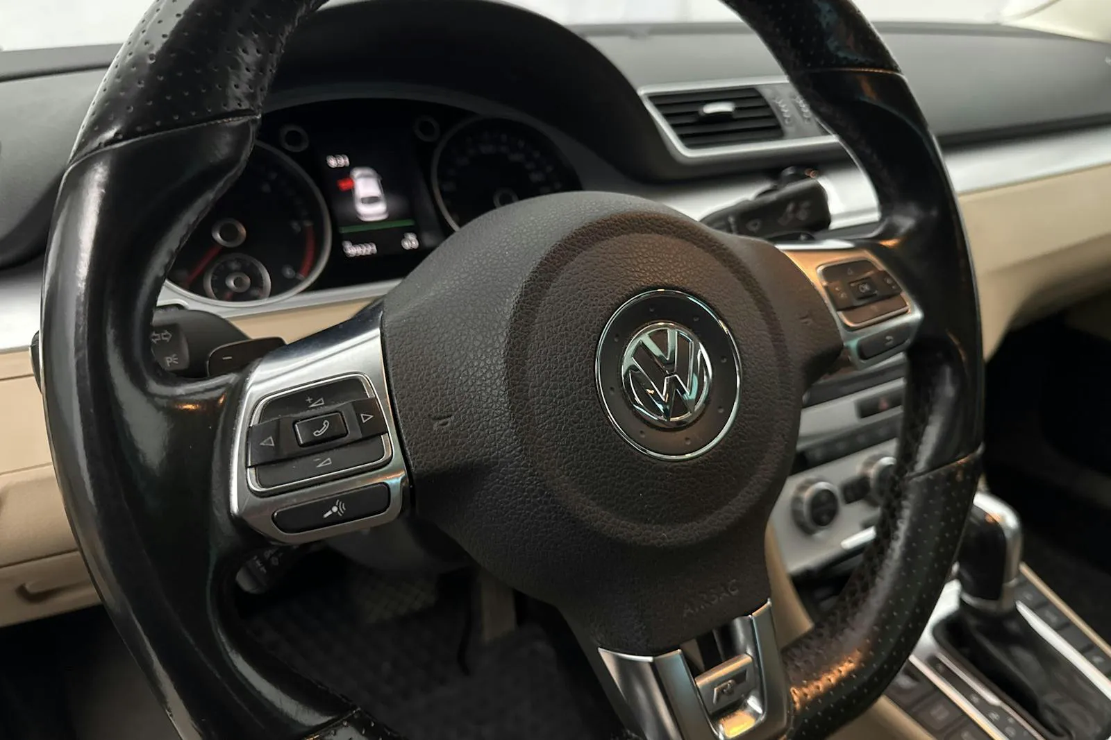 Volkswagen Passat bild 15