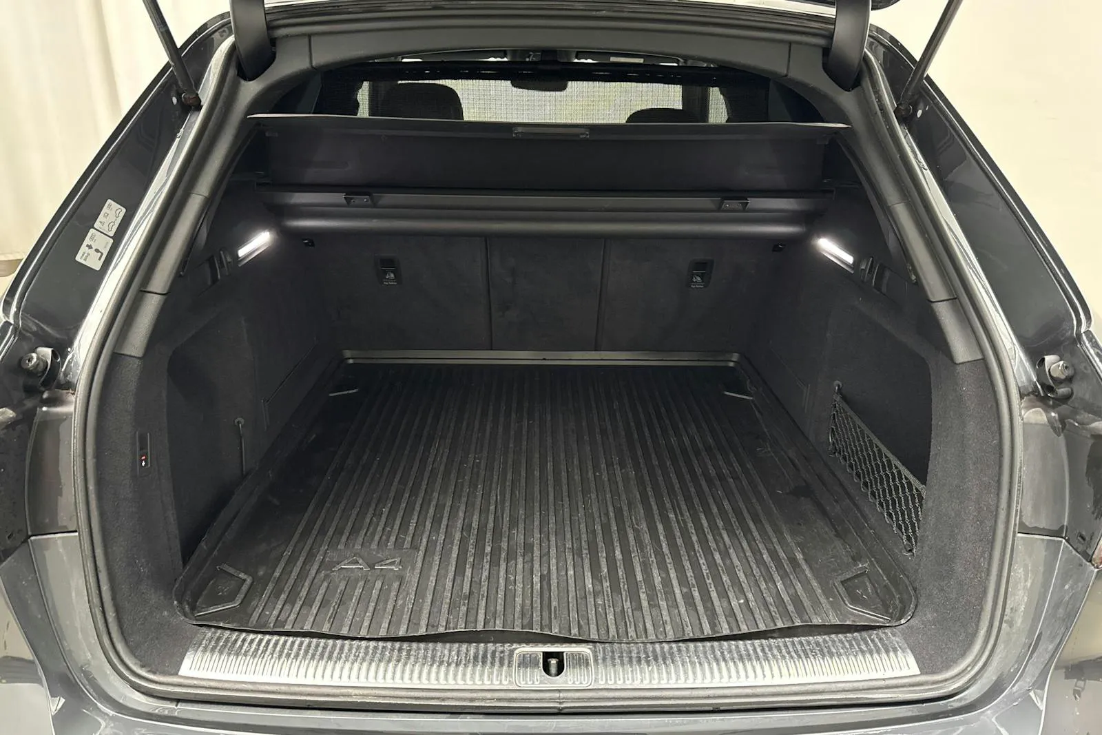 Audi A4 bild 9