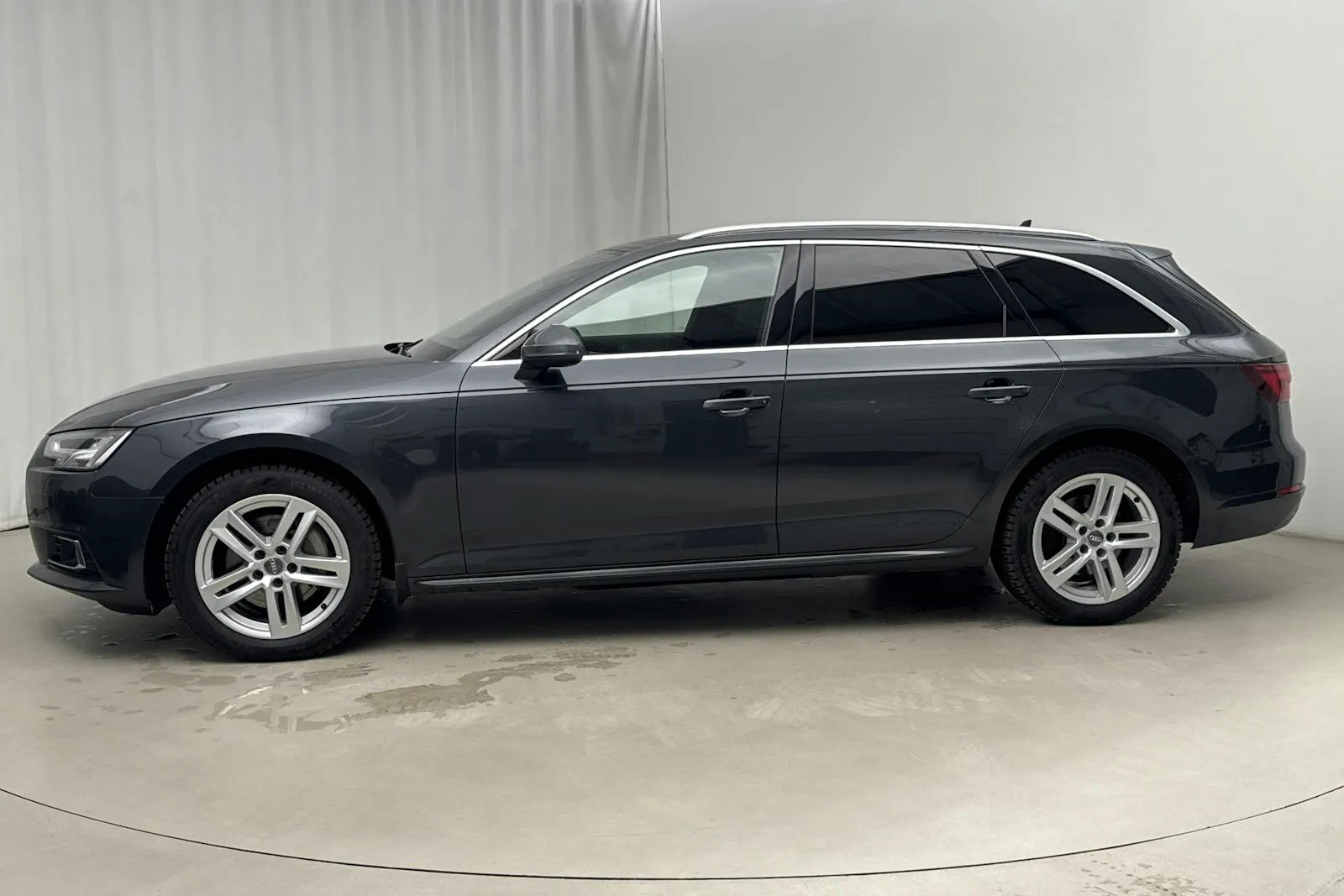 Audi A4 bild 2