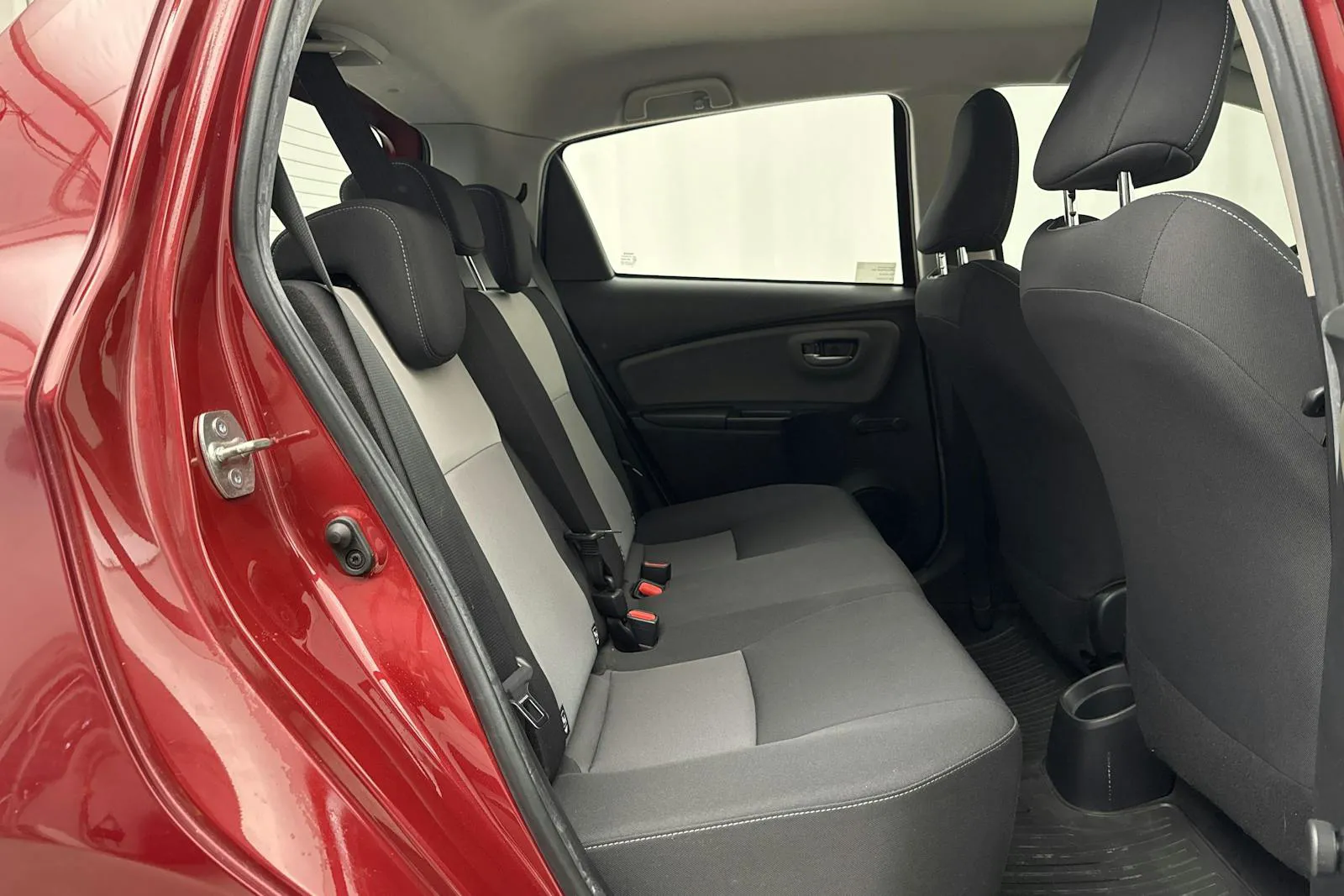 Toyota Yaris bild 8