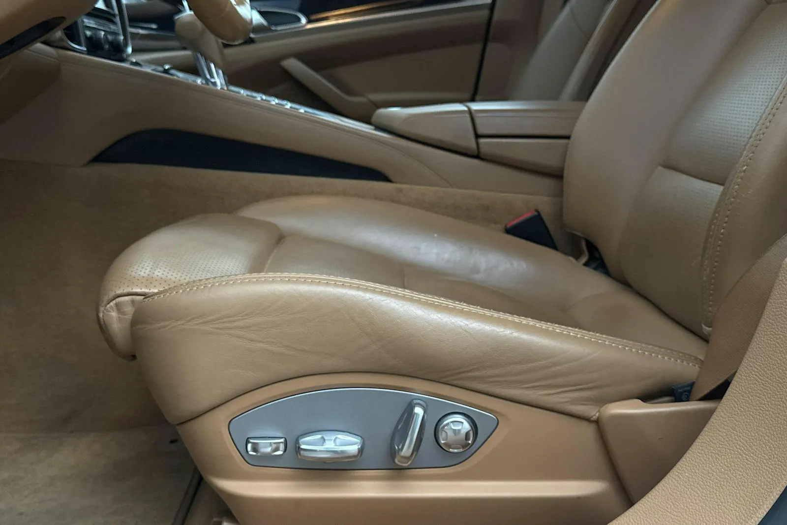 Porsche Panamera bild 19