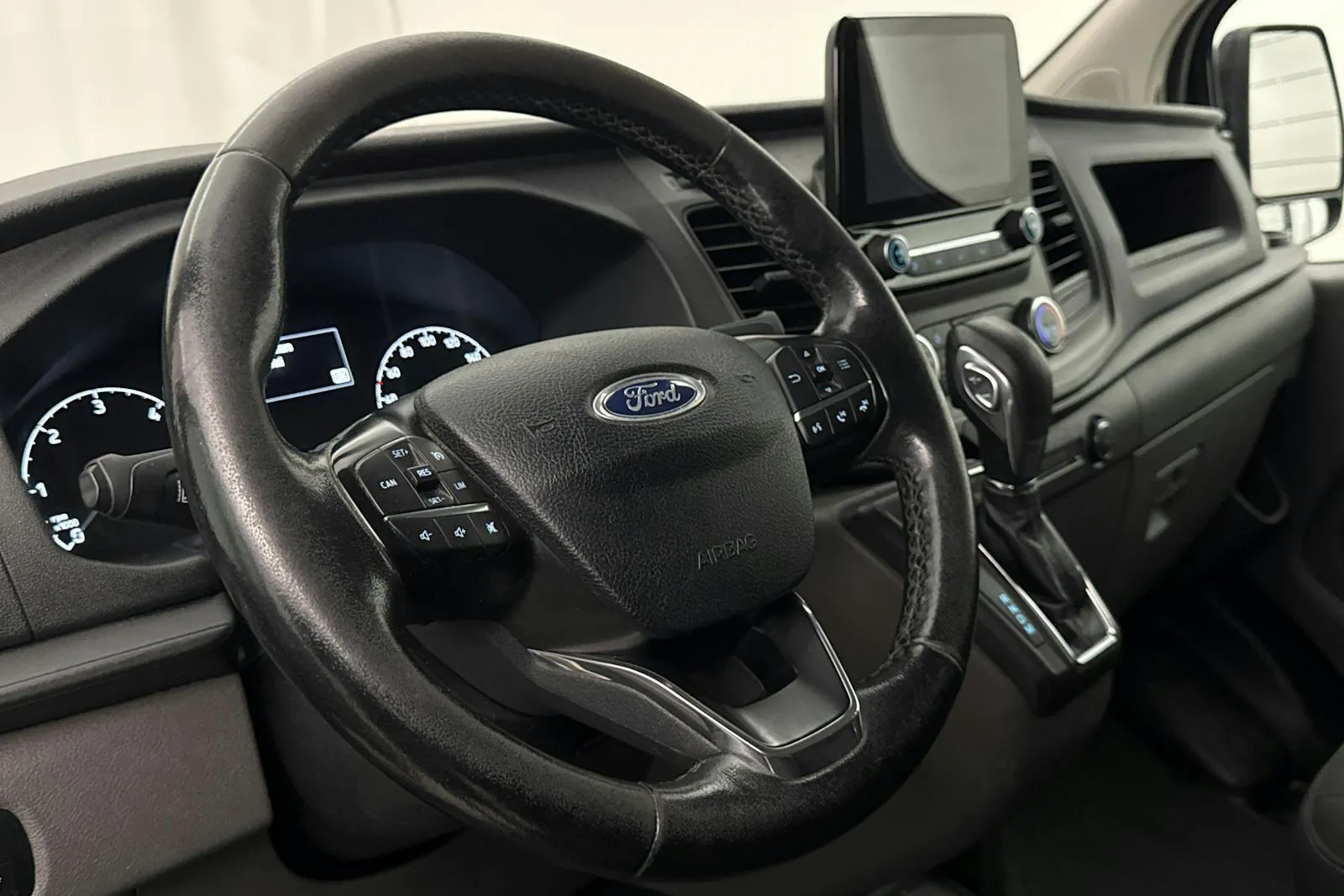 Ford Transit bild 15