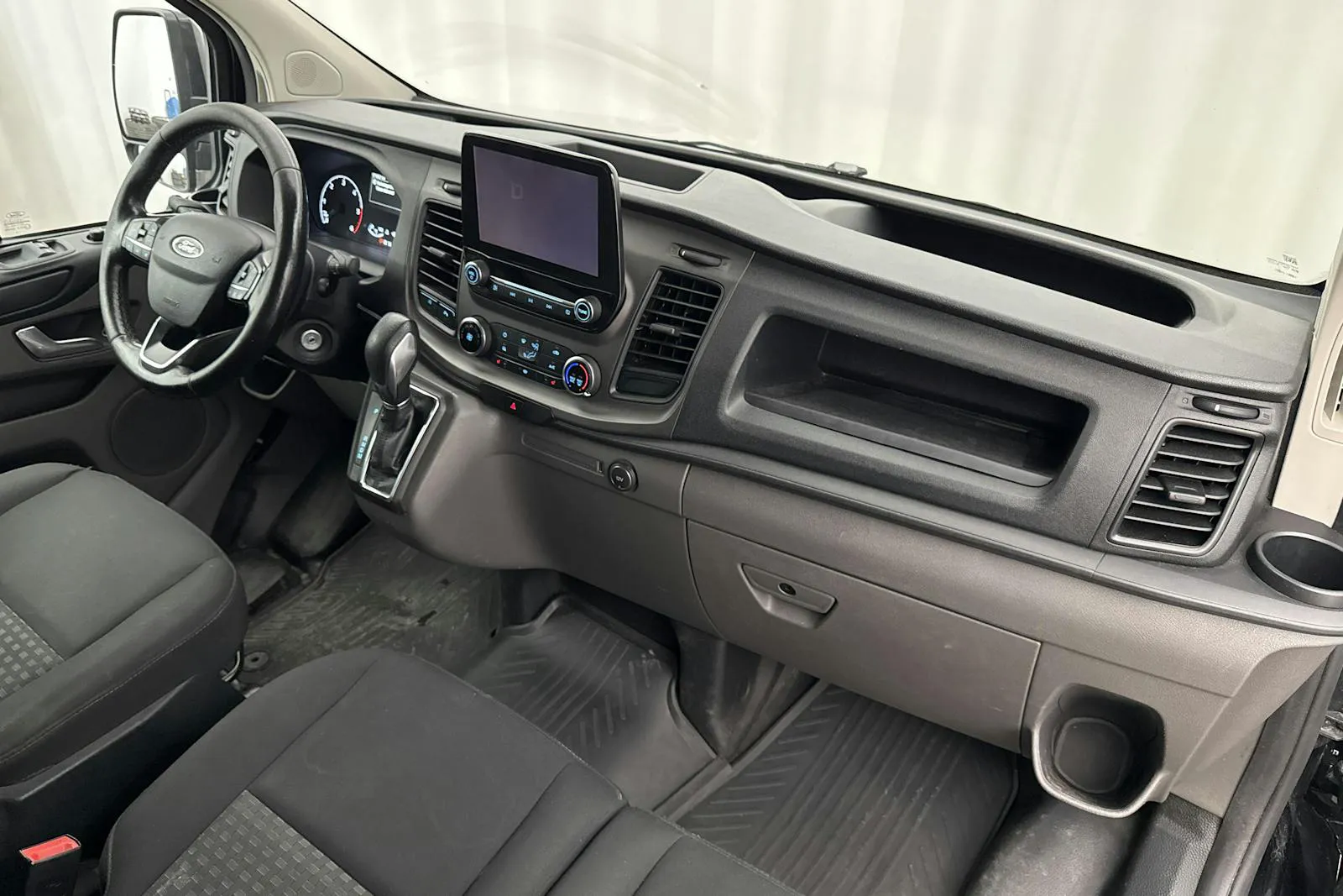 Ford Transit bild 6