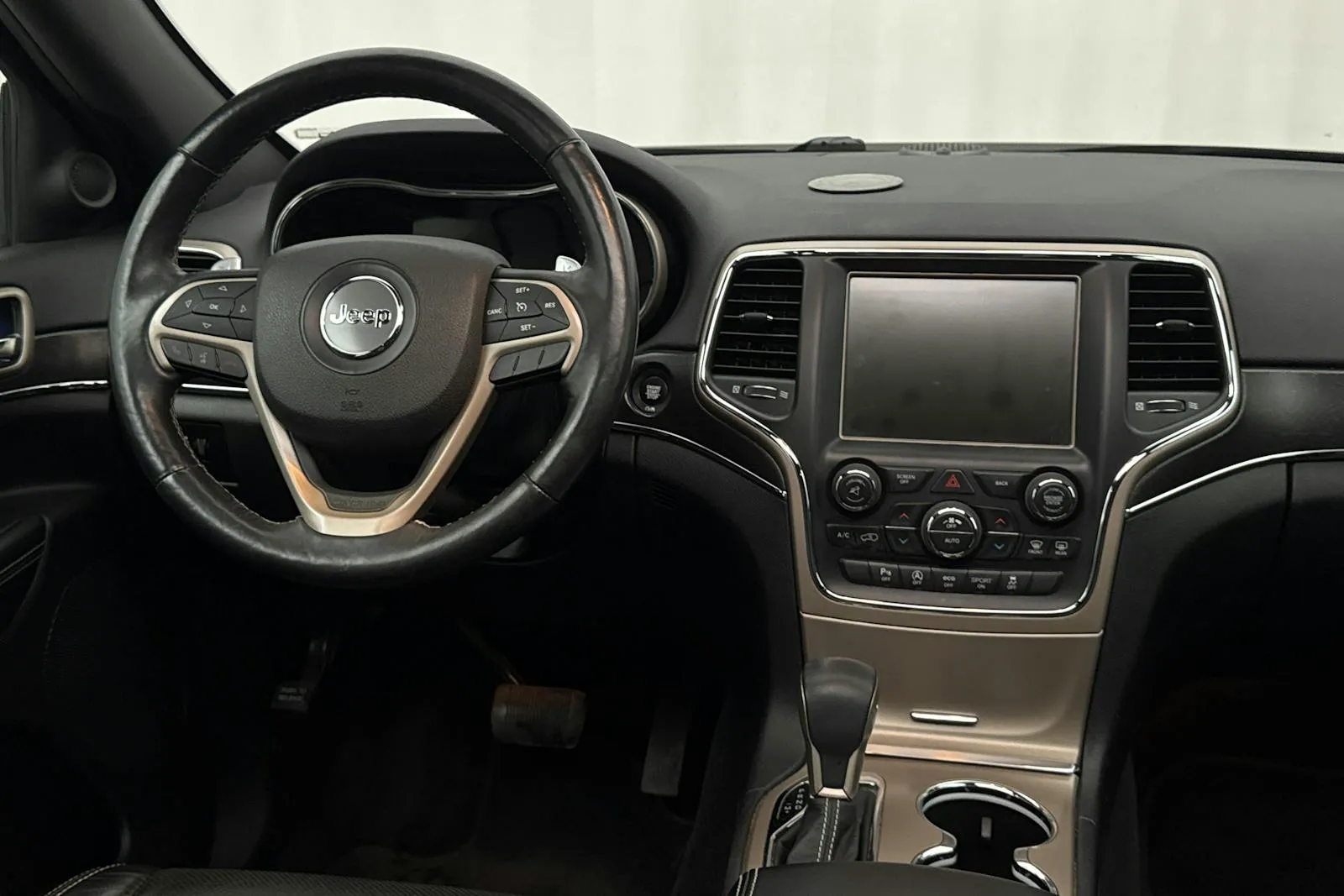 Jeep Grand Cherokee bild 17