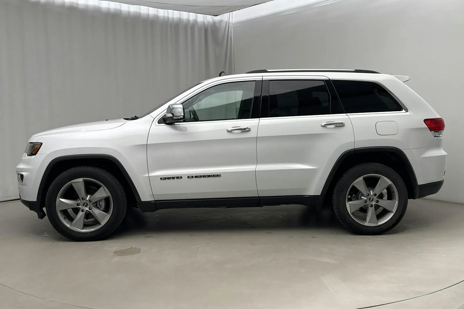 Jeep Grand Cherokee bild 2