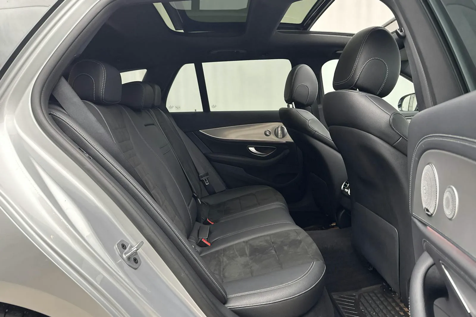 Mercedes E220 bild 8