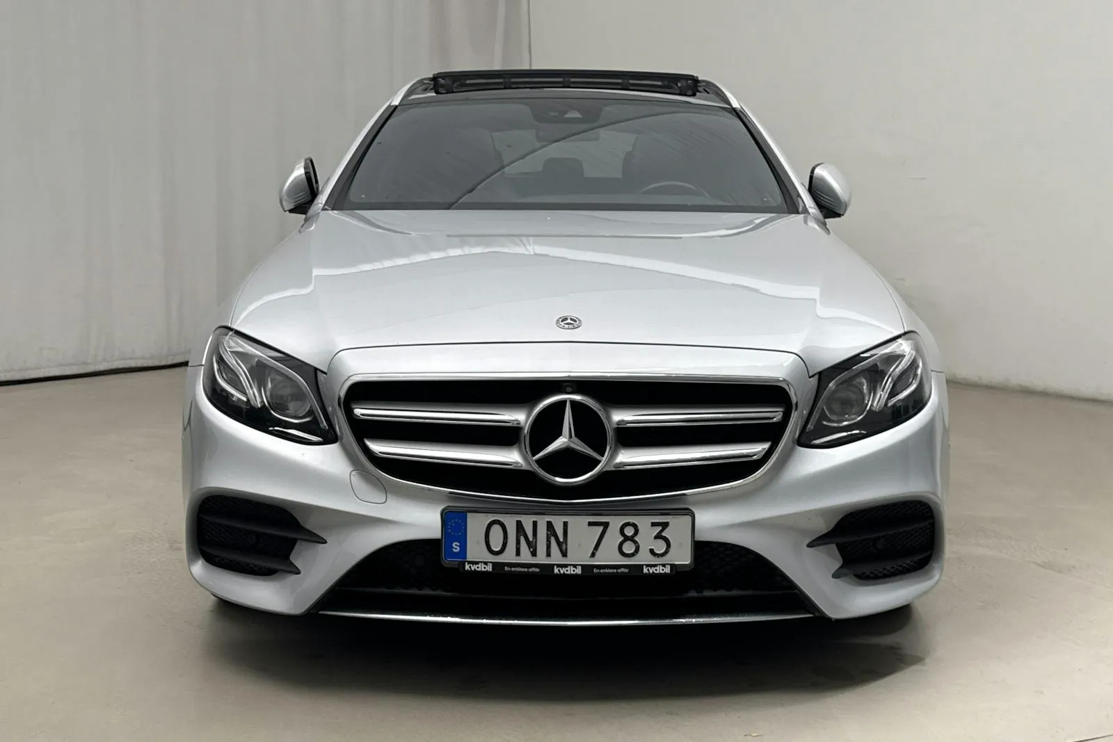 Mercedes E220 bild 4