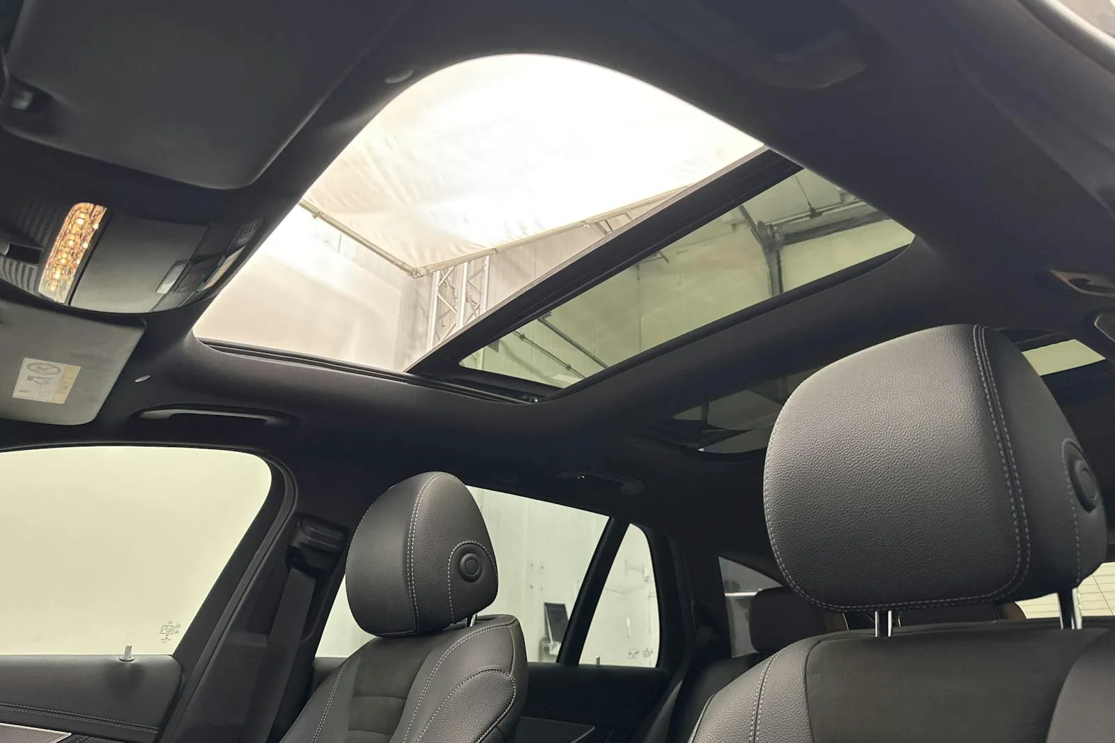 Mercedes E220 bild 14