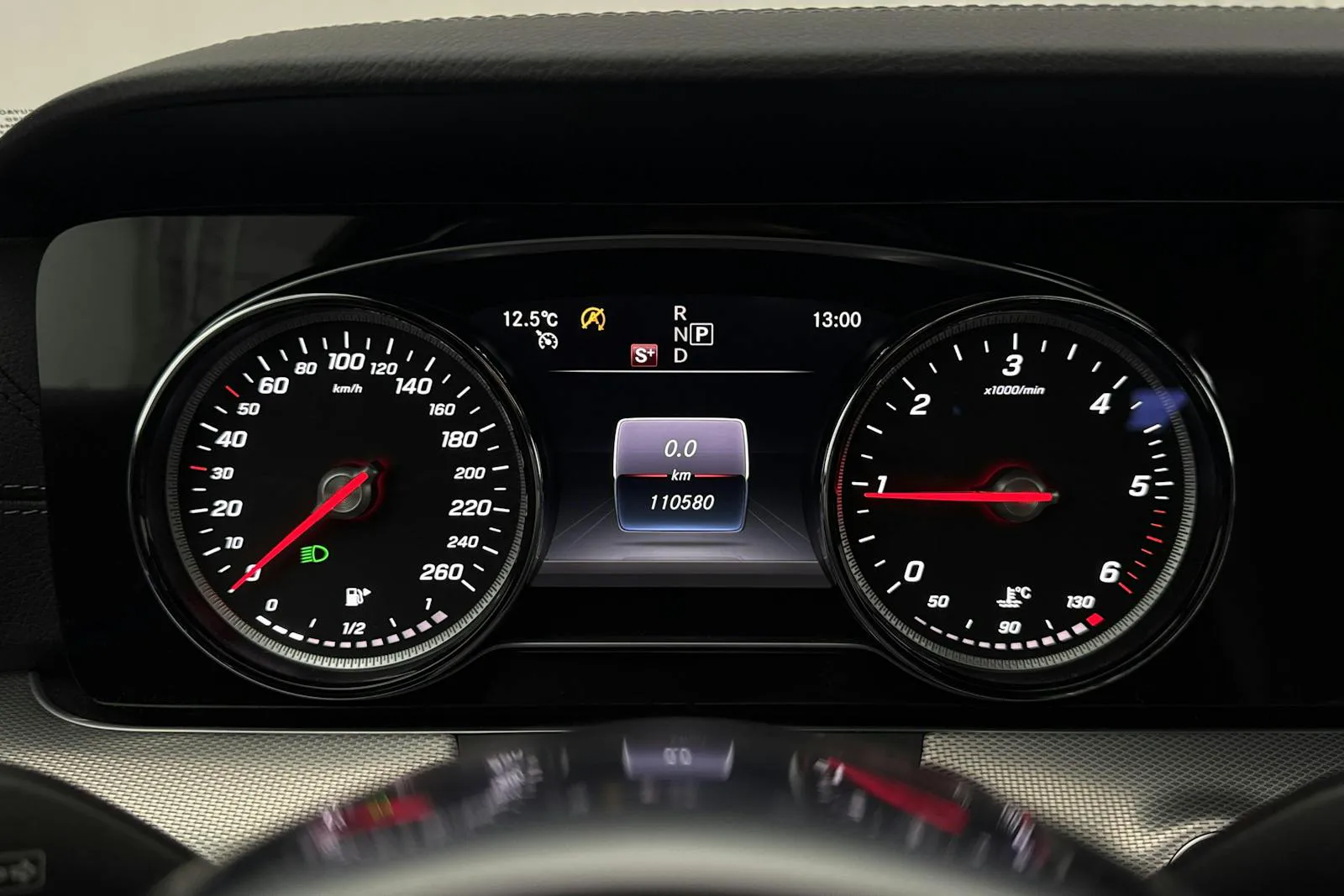 Mercedes E220 bild 10