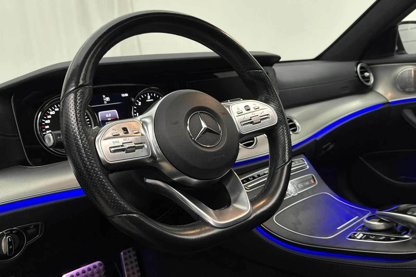 Mercedes E220 bild 17