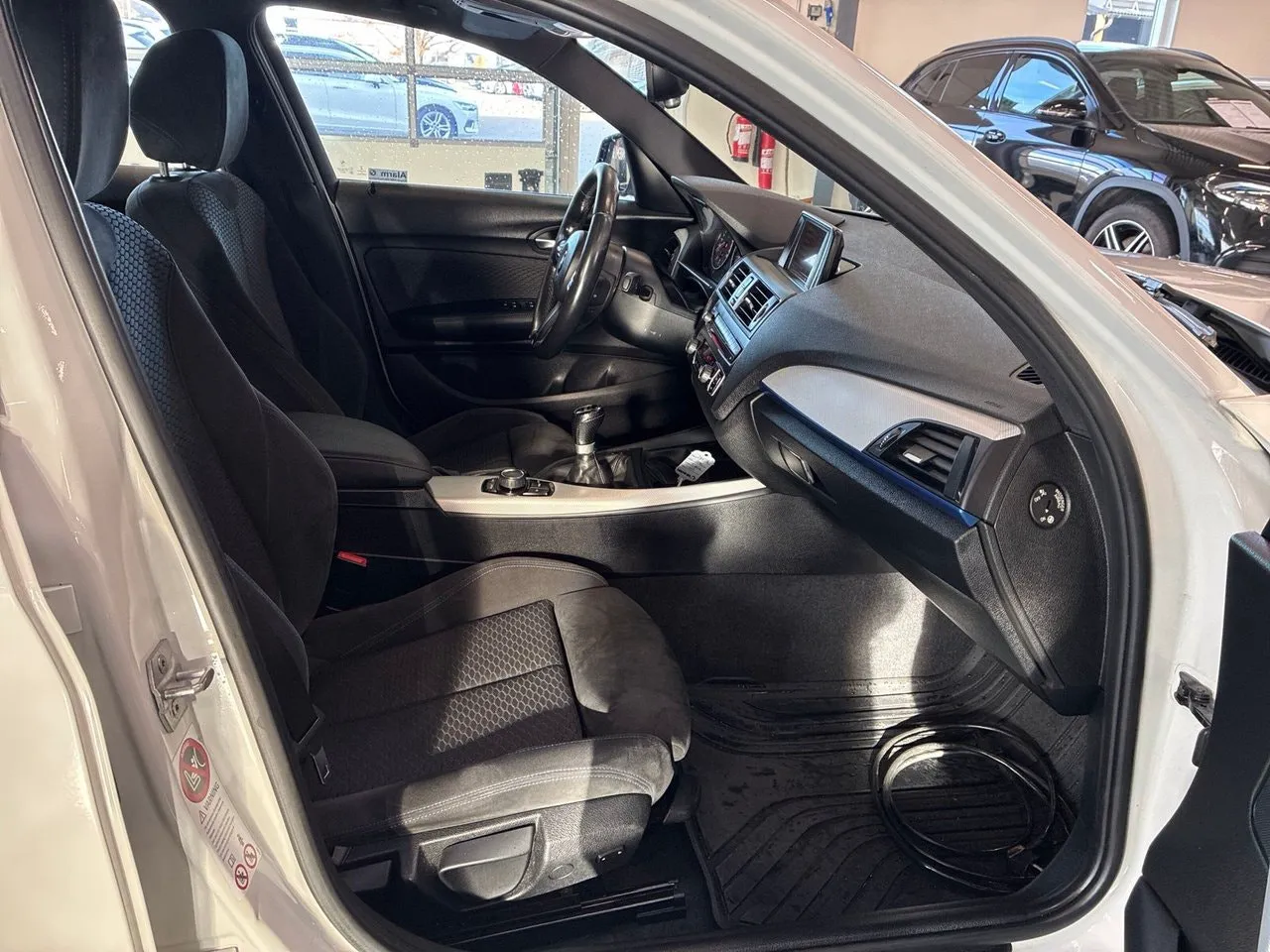BMW 116 bild 19