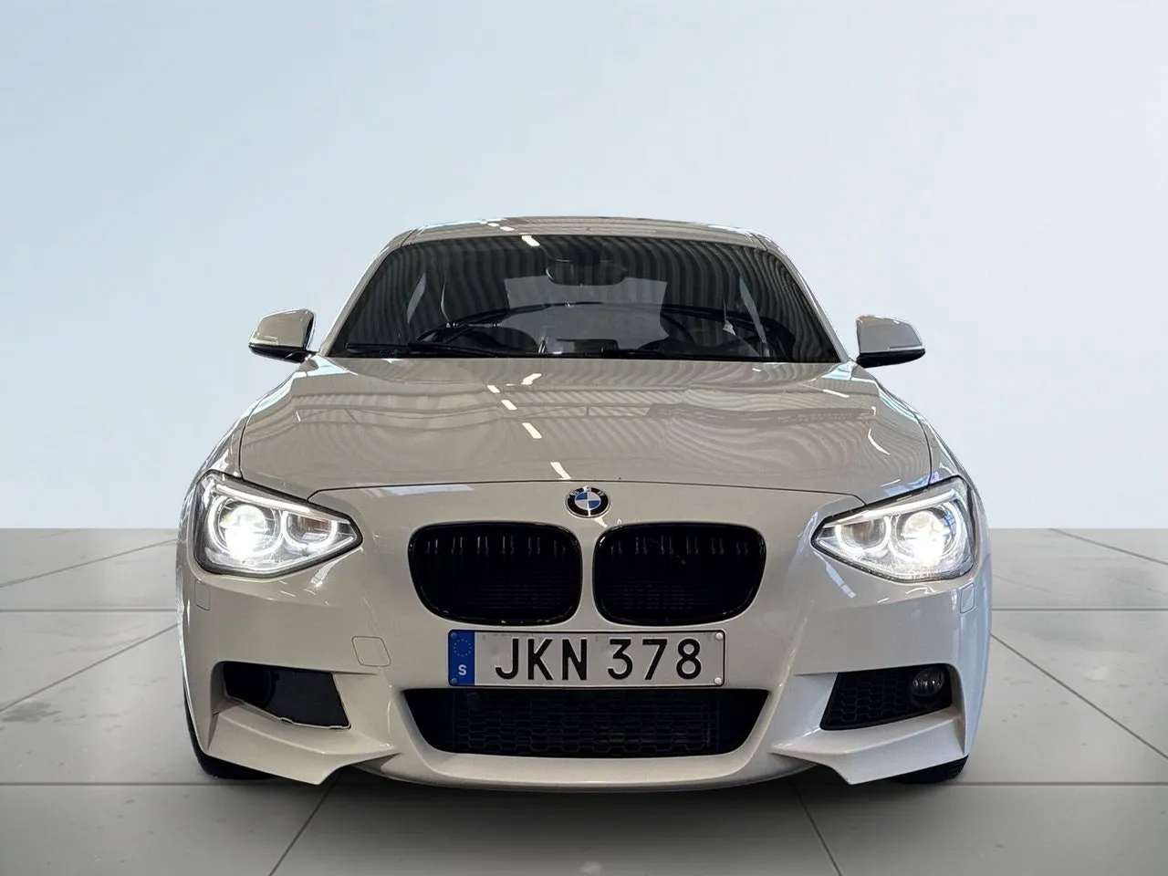 BMW 116 bild 2