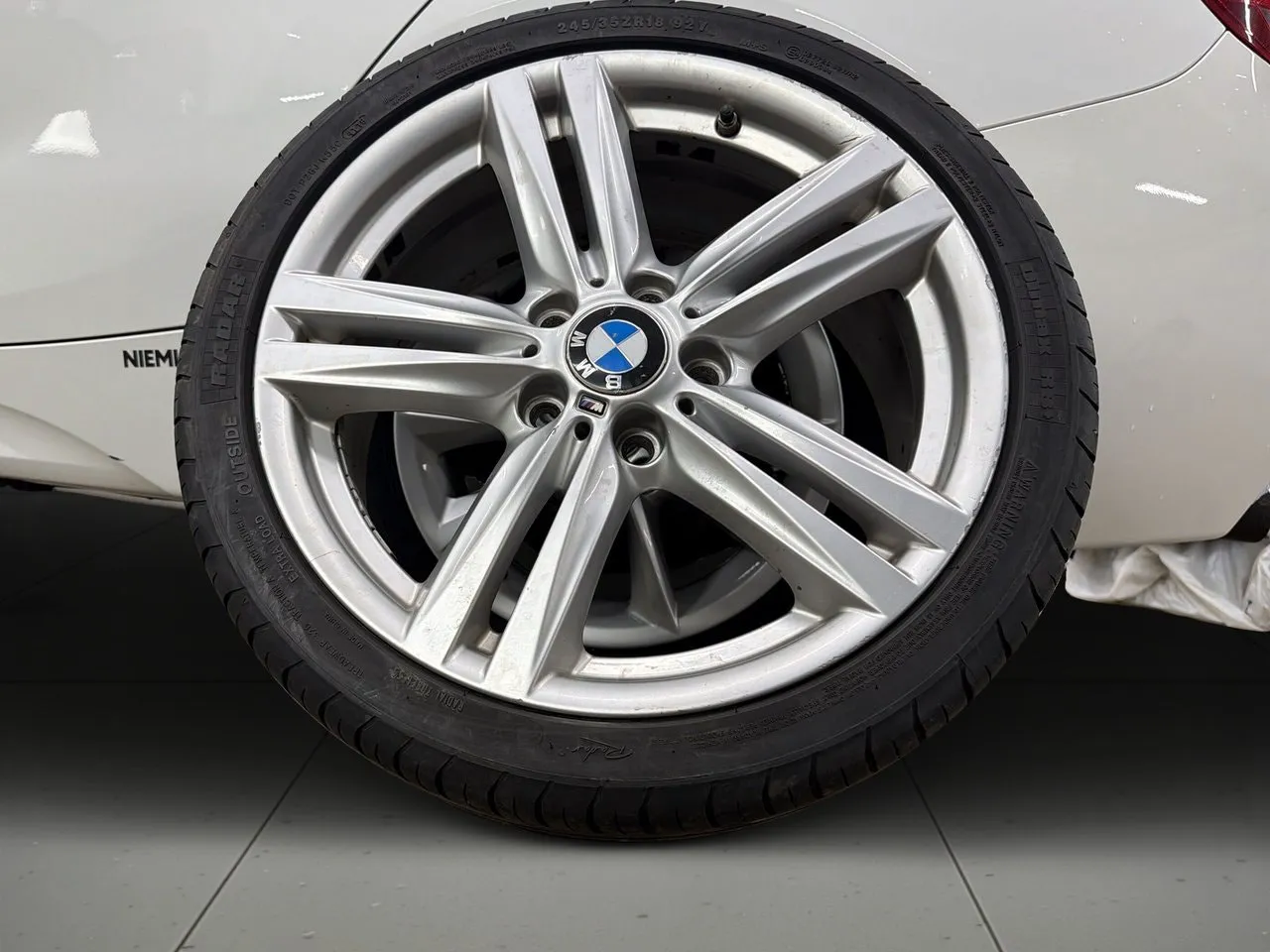 BMW 116 bild 14