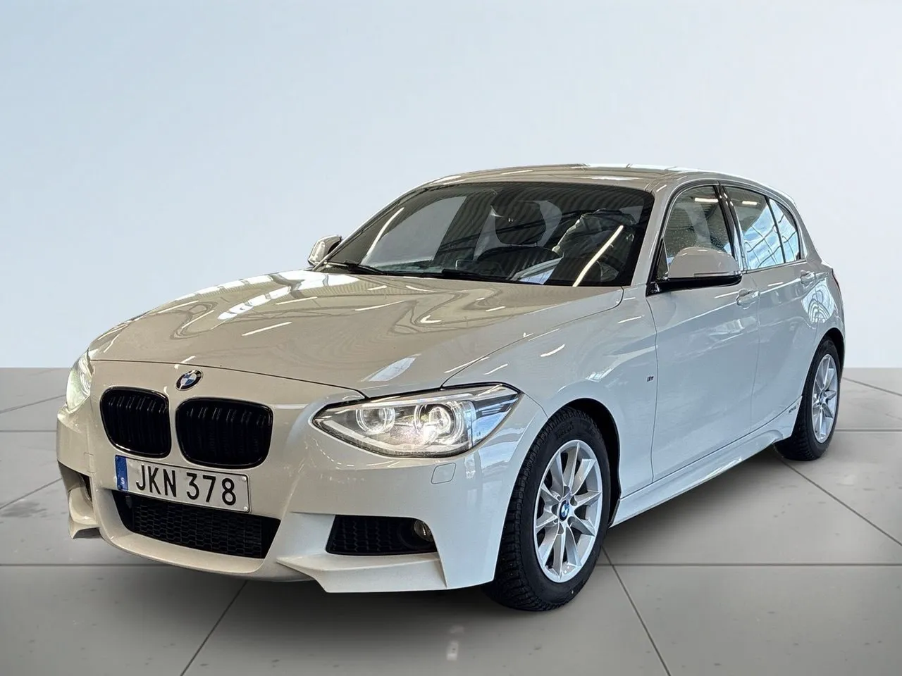 BMW 116 bild 16