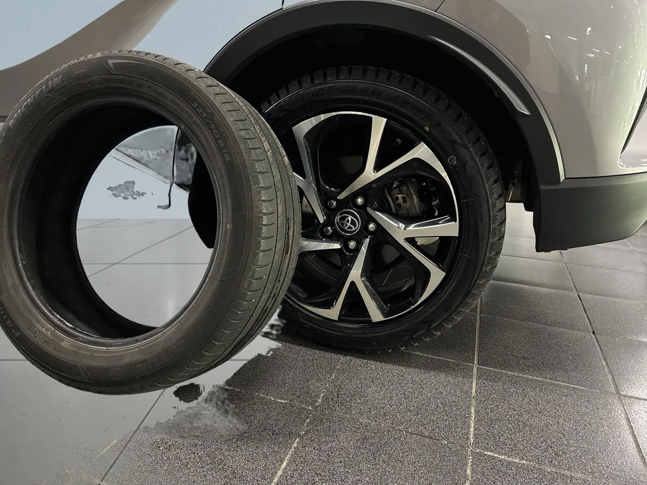 Toyota C-HR bild 7