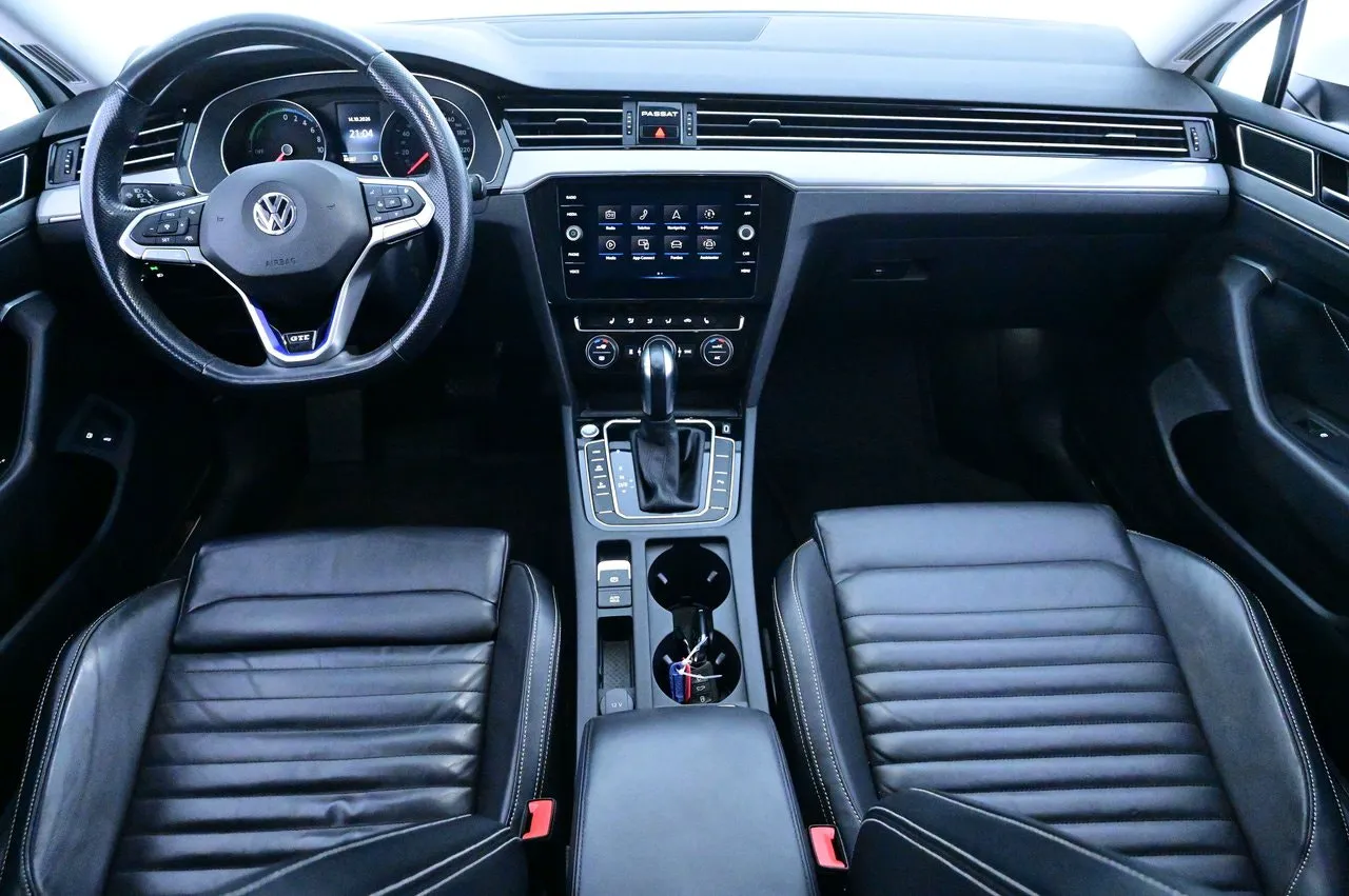 Volkswagen Passat bild 6