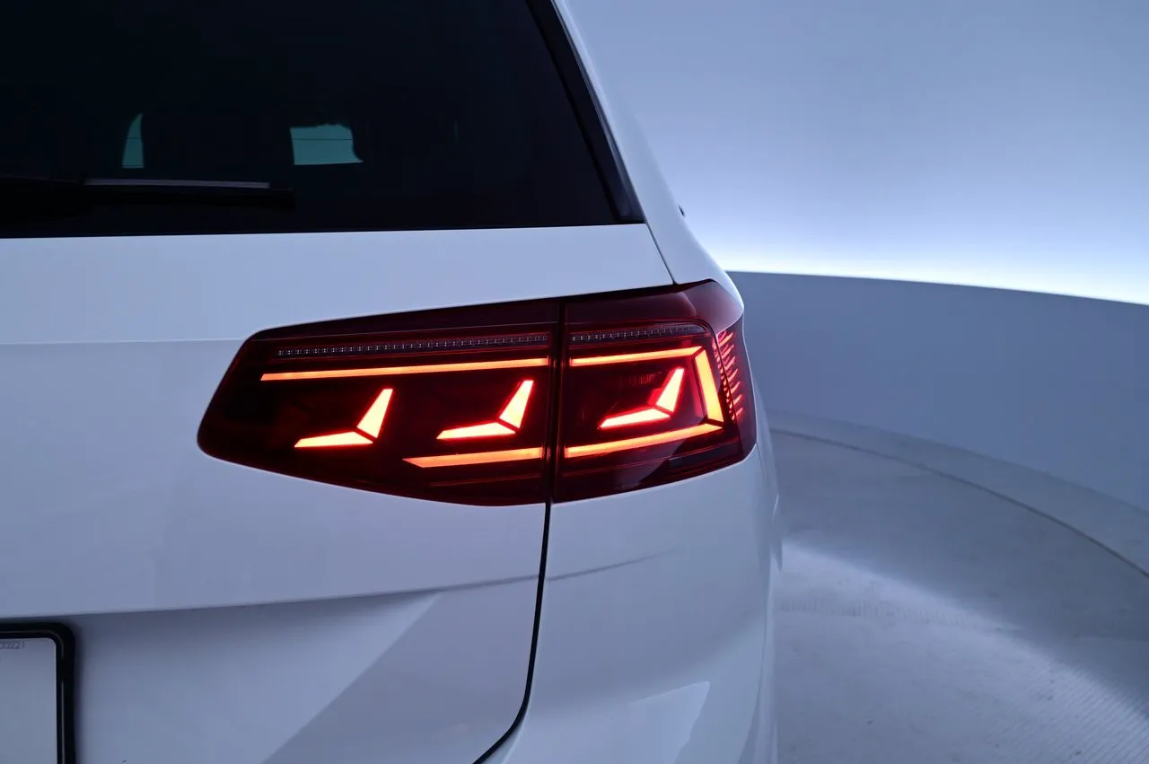 Volkswagen Passat bild 25