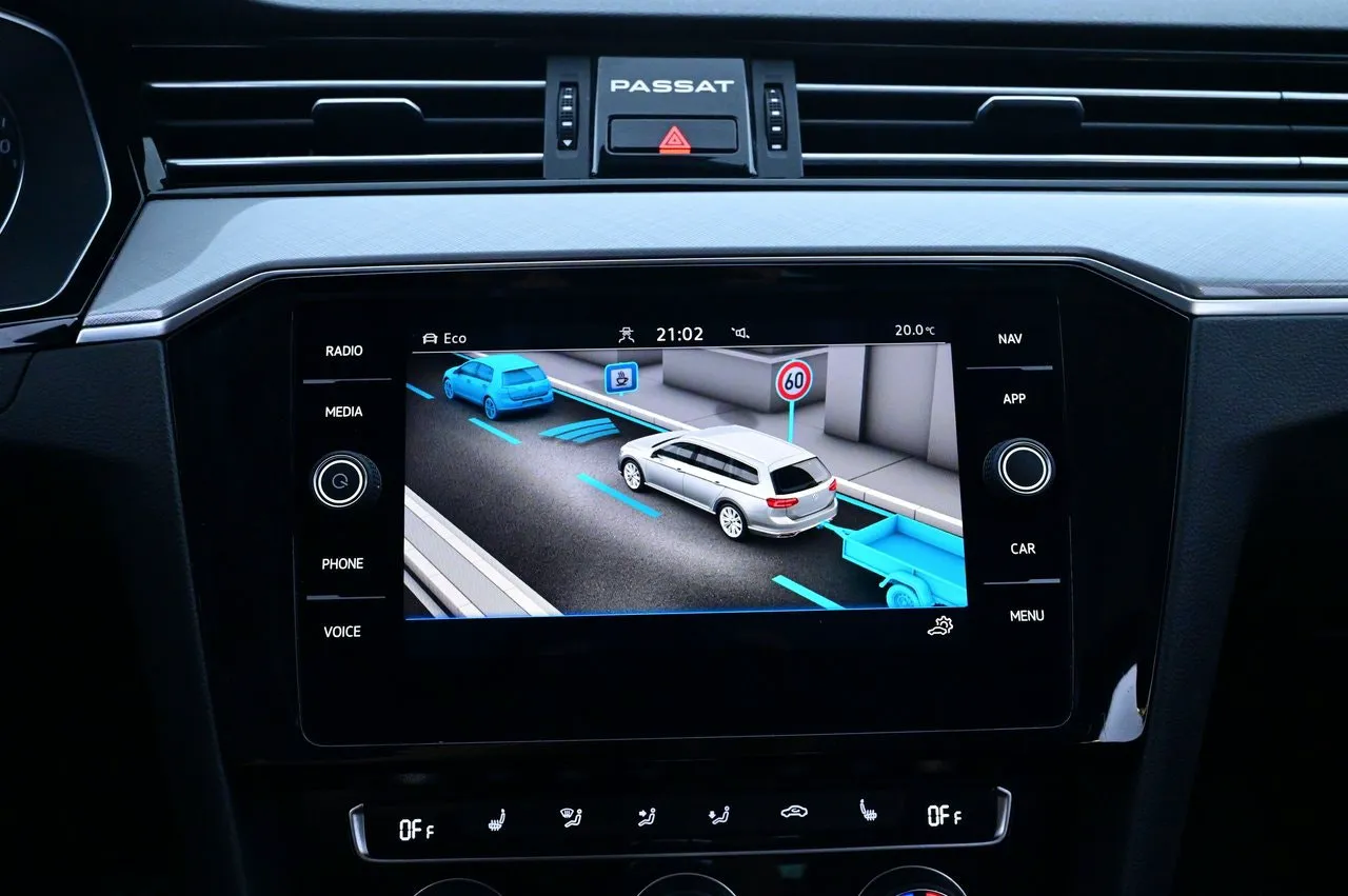 Volkswagen Passat bild 17