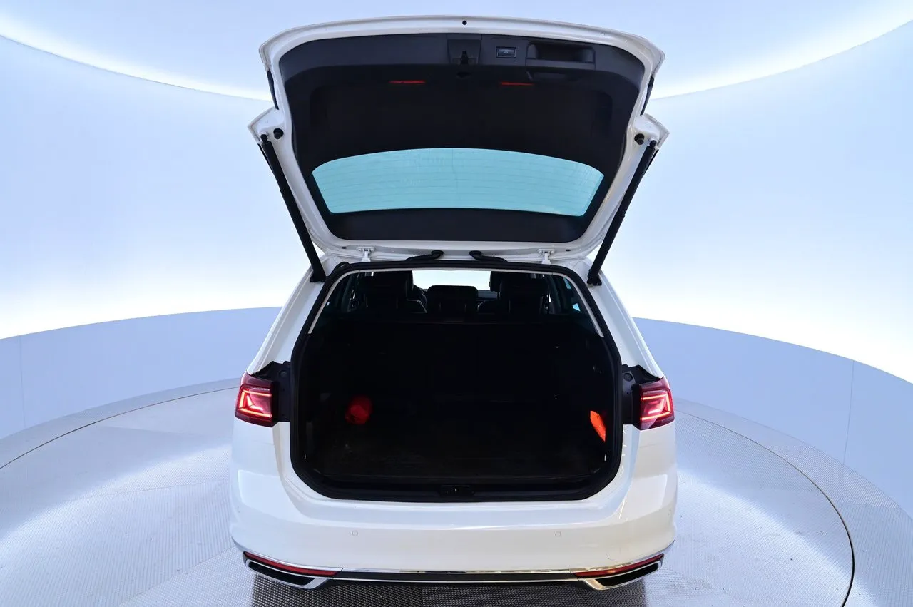 Volkswagen Passat bild 21