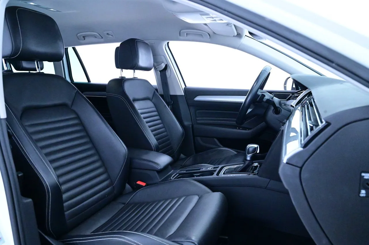 Volkswagen Passat bild 12