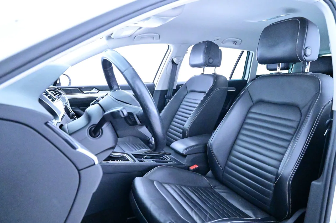 Volkswagen Passat bild 9