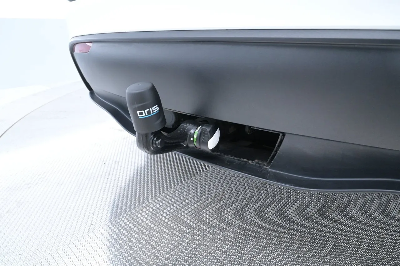 Tesla Model Y bild 25