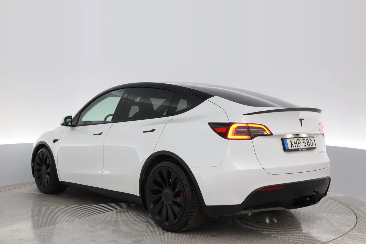 Tesla Model Y bild 4