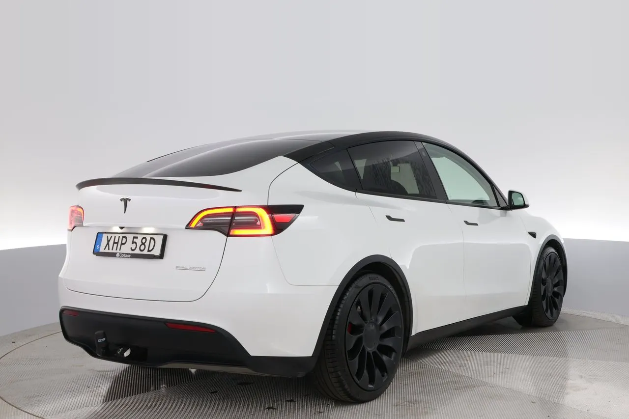 Tesla Model Y bild 5
