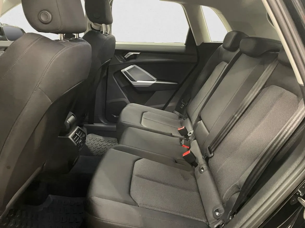 Audi Q3 bild 7