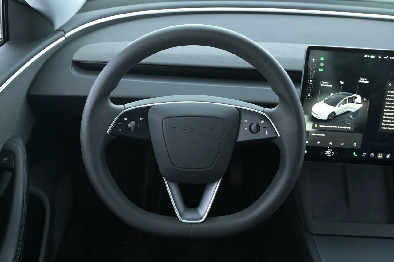 Tesla Model 3 bild 7