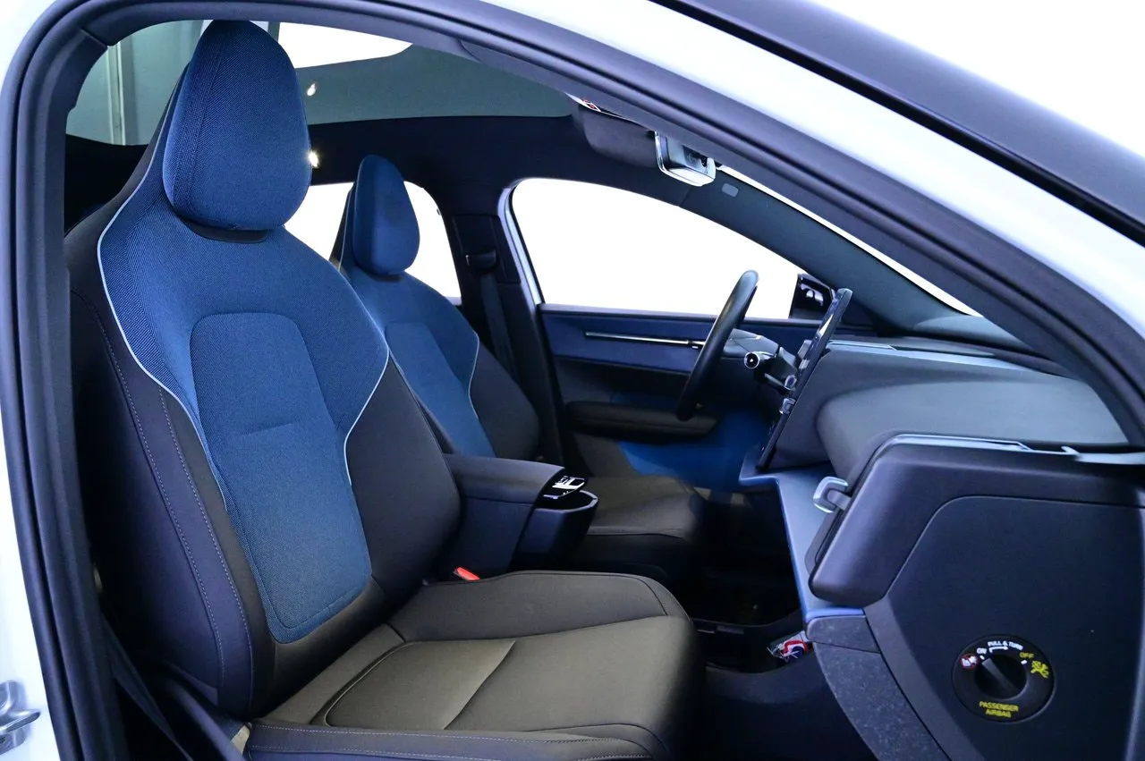 Volvo EX30 bild 11