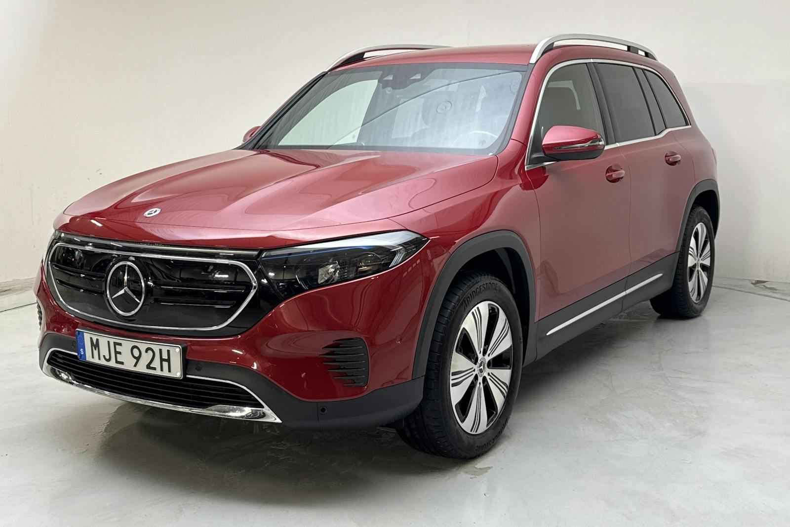 Mercedes EQB300