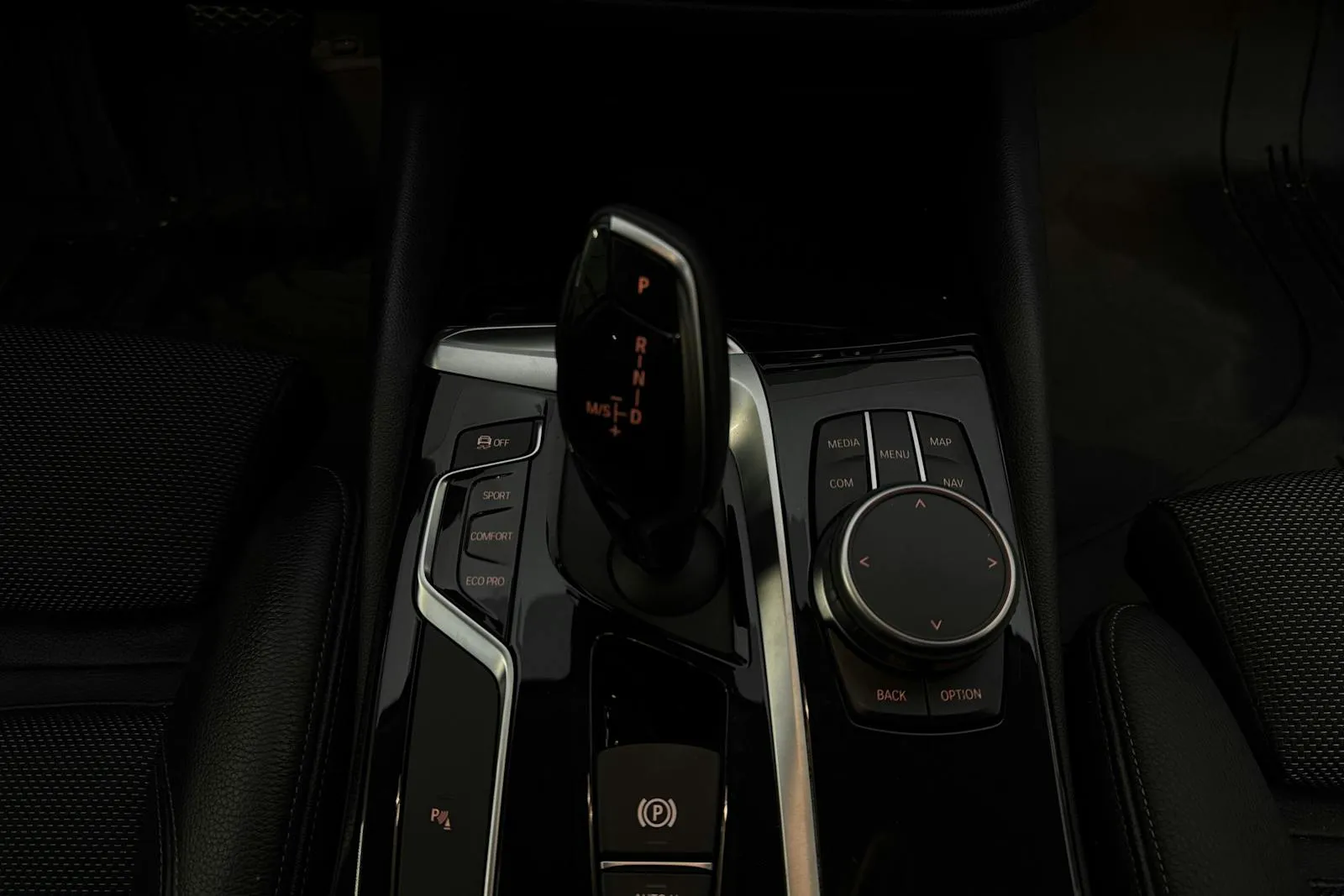 BMW 520 bild 14