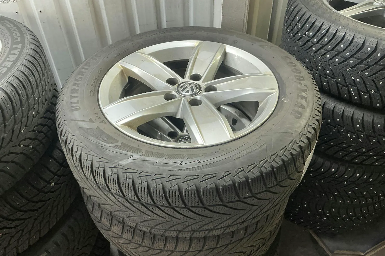 Volkswagen Passat bild 16