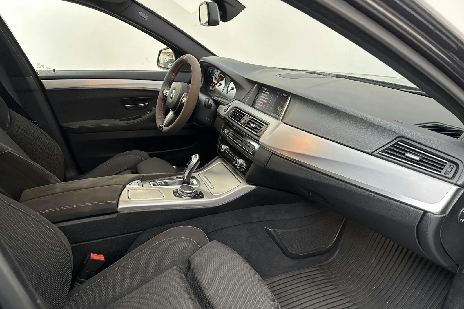 BMW ActiveHybrid 5 bild 7