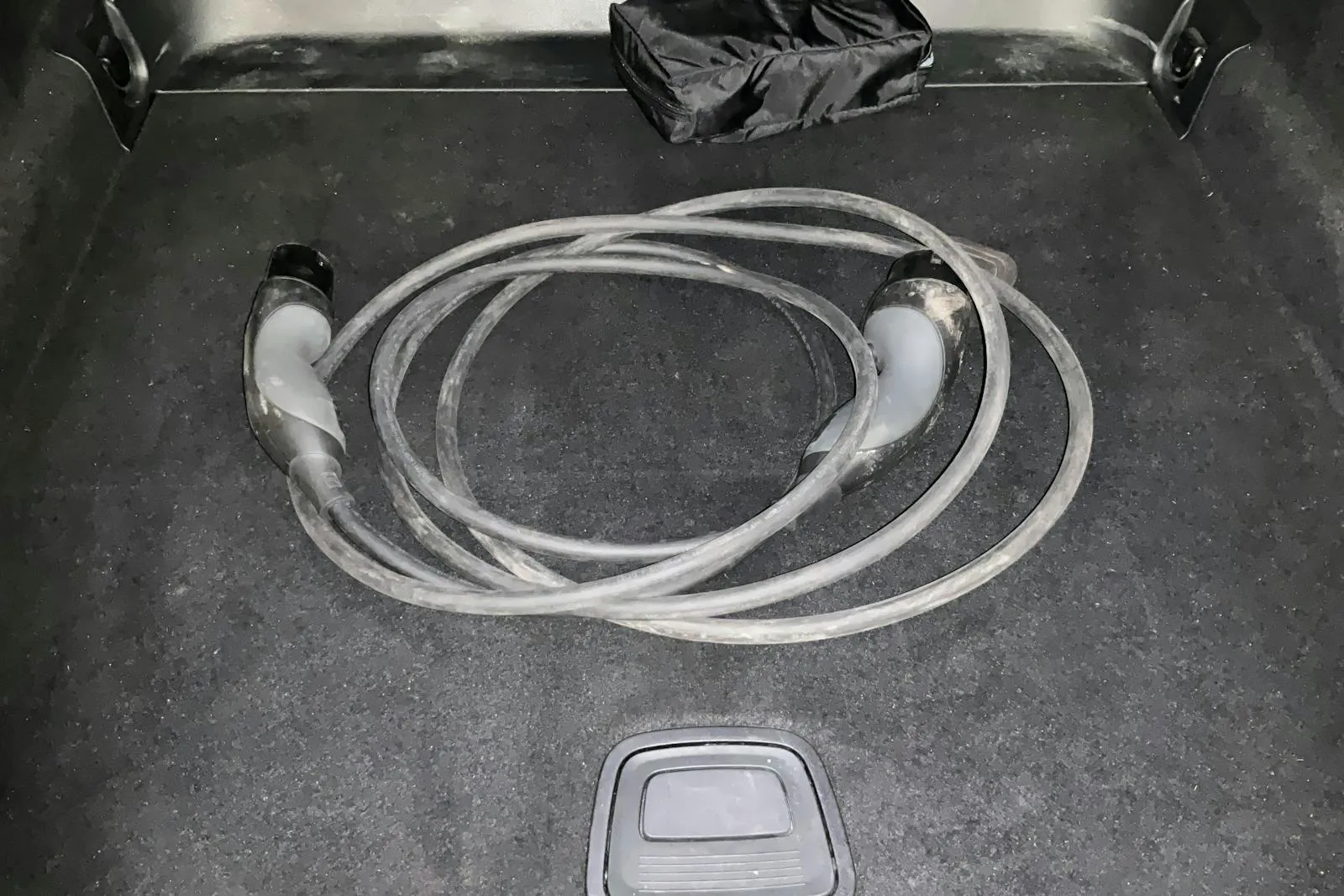 Mercedes EQE300 bild 15