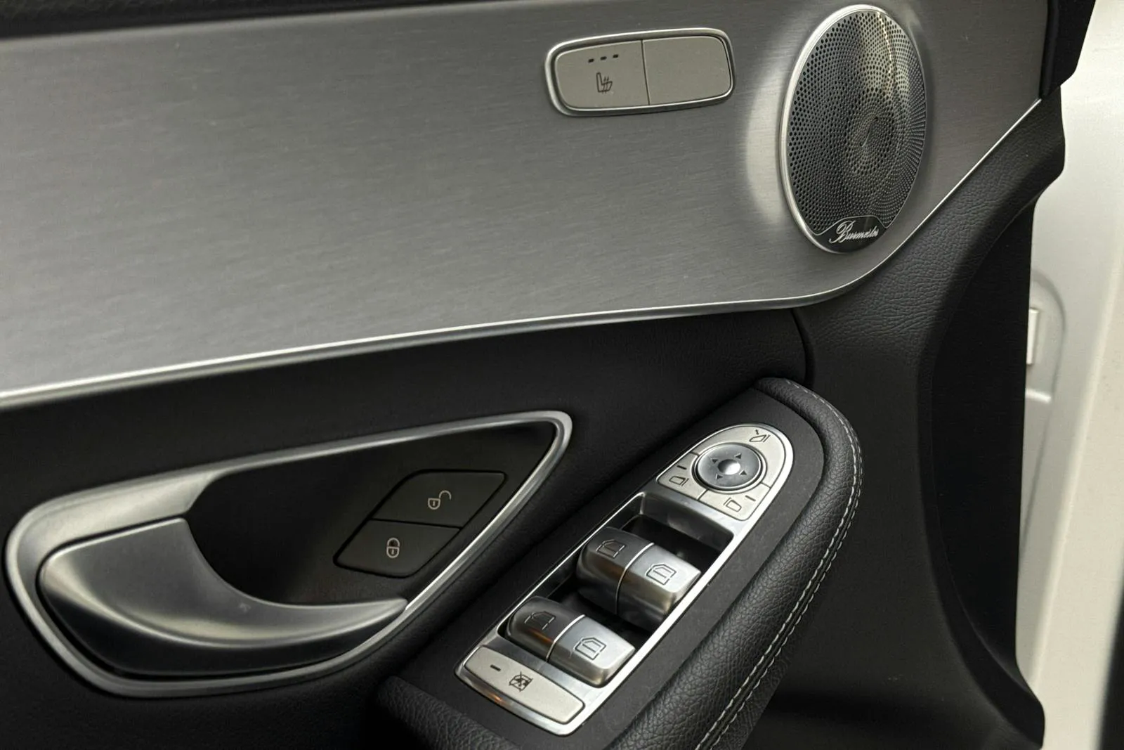 Mercedes C300 bild 16