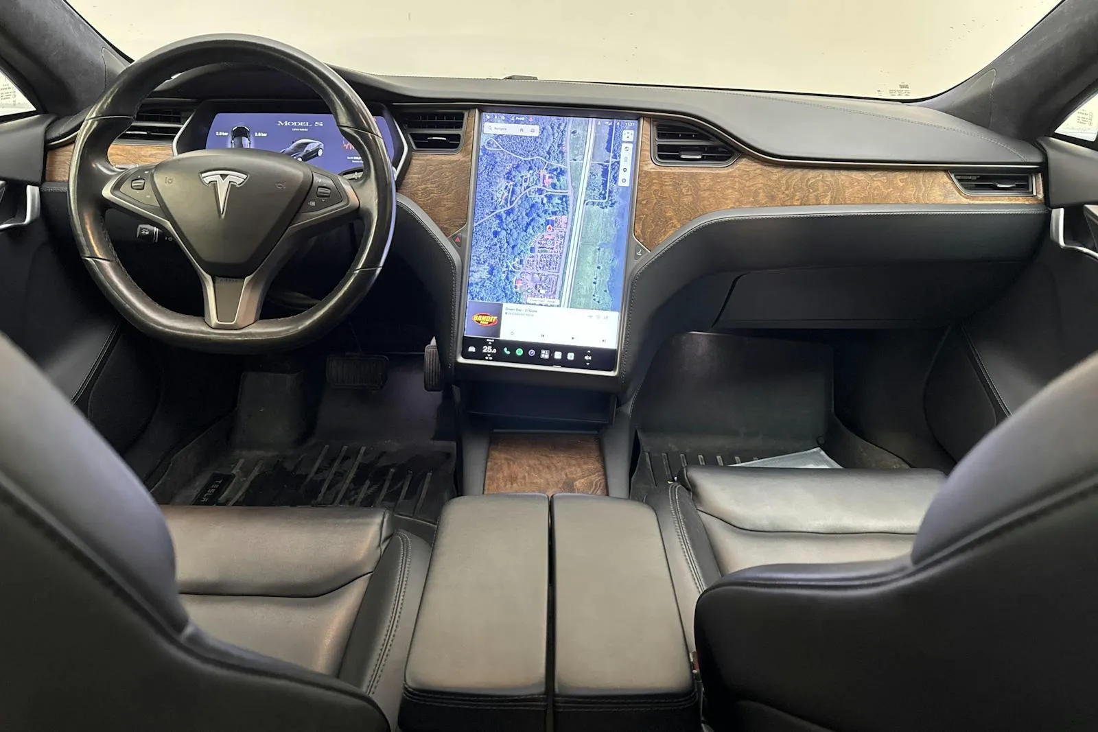 Tesla Model S bild 6